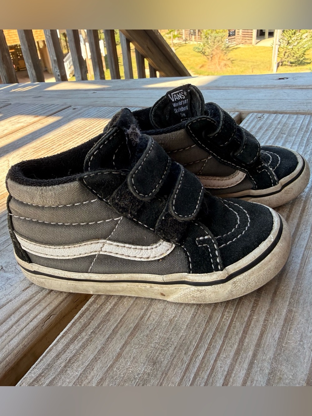 toddler sk8-mid vans - toddler size 7
